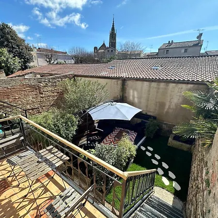 Apartman Peaceful With Garden