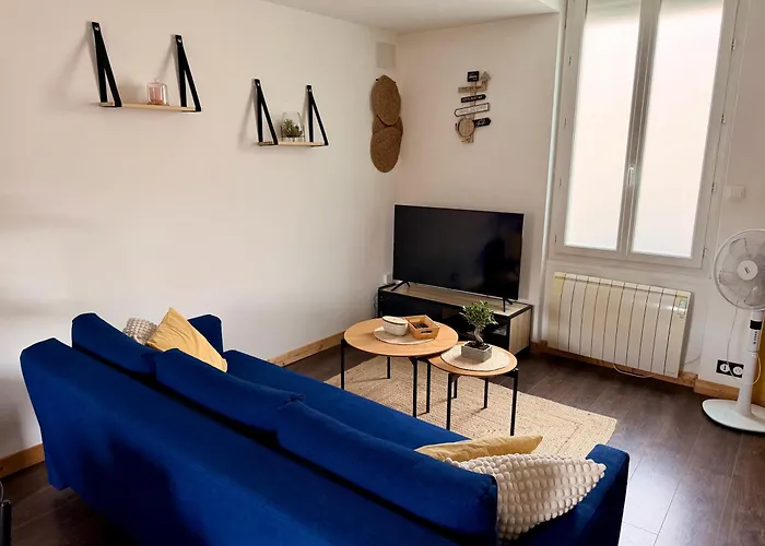 Peaceful With Garden Apartman