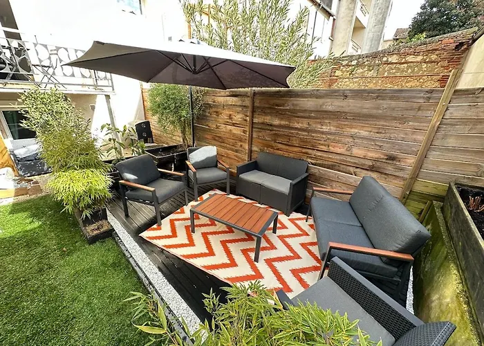 Apartman Peaceful With Garden Agen